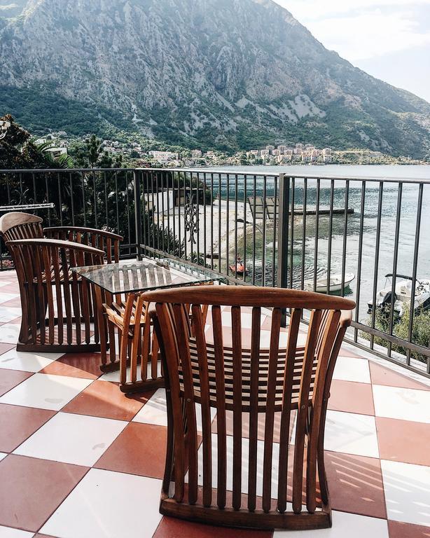 Villa Teuta Risan Habitación foto